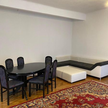 Apartament Istoric Ultracentral - With Parking Сибиу Экстерьер фото